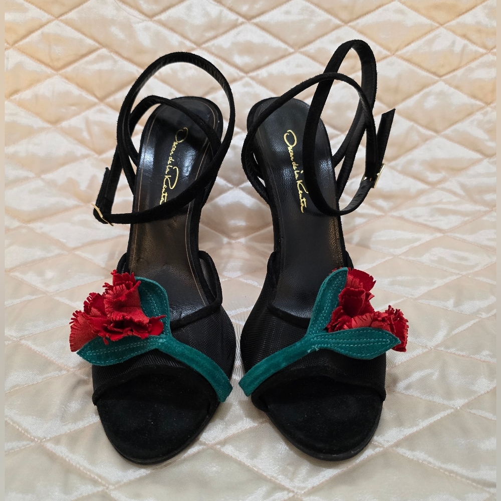 Oscar de la Renta Black Heels with Red and Green Floral Design